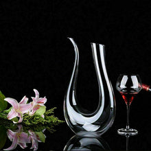 Load image into Gallery viewer, Crystal U-shaped 1500ml Wine Decanter